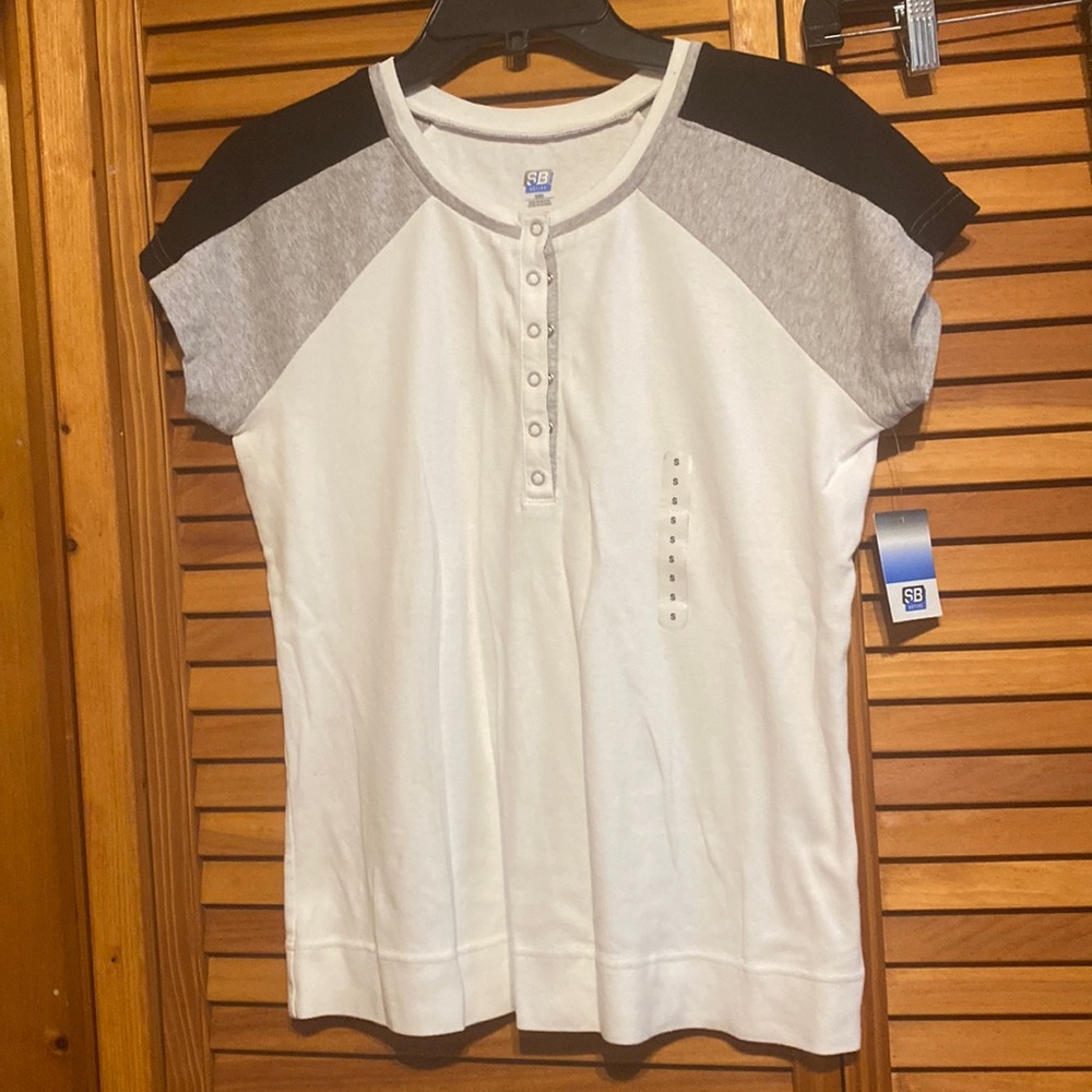 Nice tee shirt with shirt sleeves three color white black grey